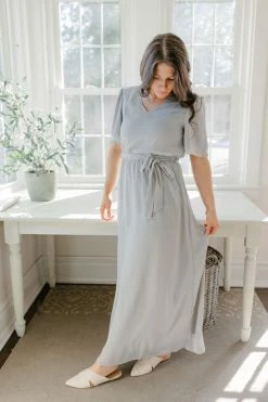 Tea N Rose 'Amberly' Chiffon Maxi Dress FINAL SALE Dresses 12 Tea N Rose 'Amberly' Chiffon Maxi Dress FINAL SALE Dresses