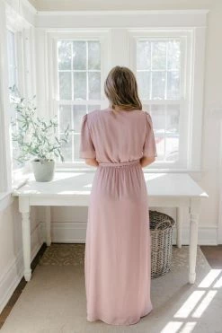 Tea N Rose 'Amberly' Chiffon Maxi Dress FINAL SALE Dresses 16 Tea N Rose 'Amberly' Chiffon Maxi Dress FINAL SALE Dresses