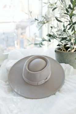 Miss Sparkling Accessories 'Tipton' Panama Hat In Gray