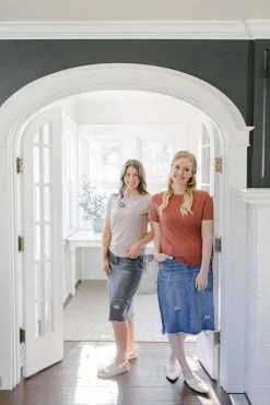 Wishlist 'Ravonne' Ruched Side Knit Top FINAL SALE