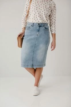 The Main Street Exchange 'Leah' Denim Skirt In Light Wash