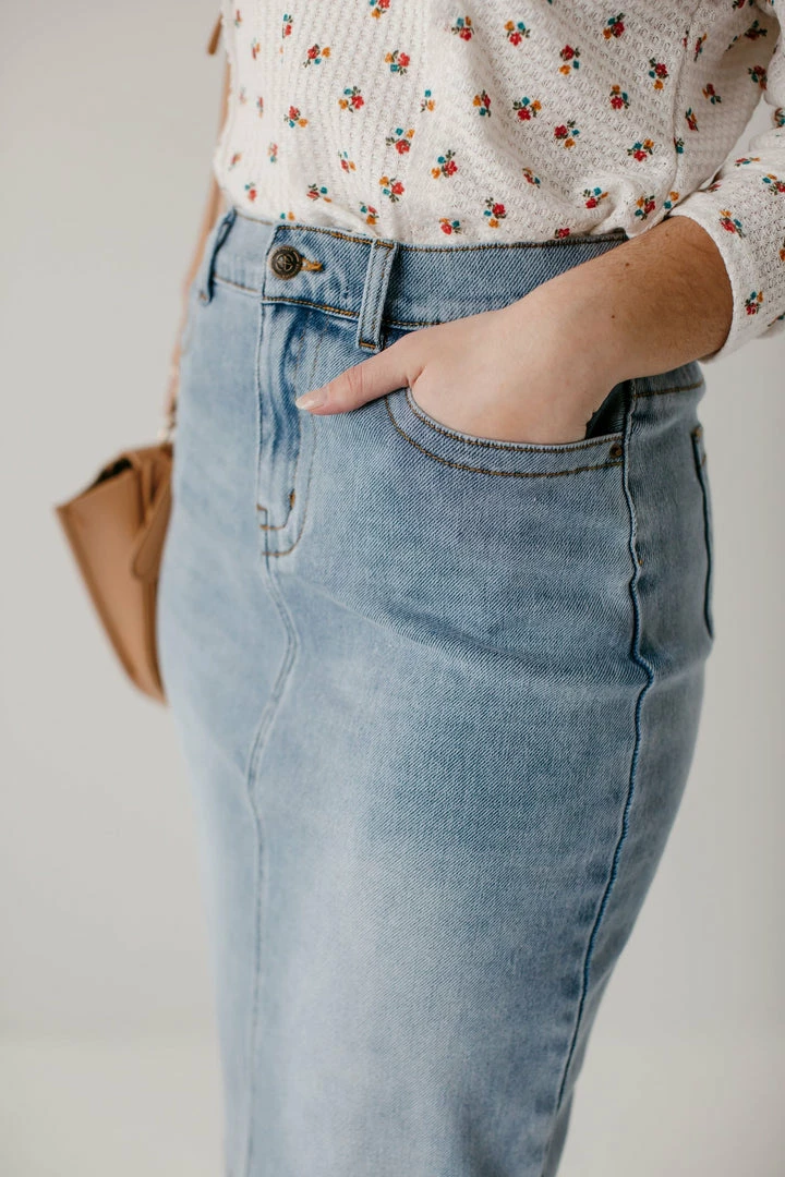 The Main Street Exchange 'Leah' Denim Skirt In Light Wash 8 The Main Street Exchange 'Leah' Denim Skirt In Light Wash
