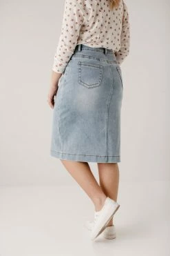 The Main Street Exchange 'Leah' Denim Skirt In Light Wash 25 The Main Street Exchange 'Leah' Denim Skirt In Light Wash
