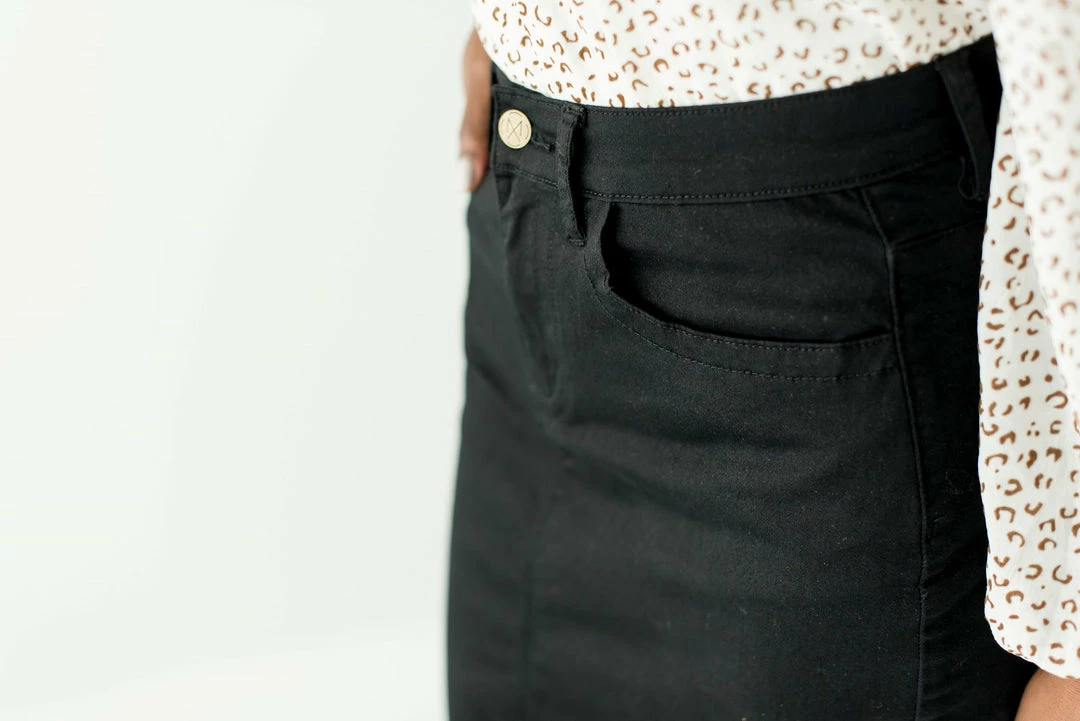 The Main Street Exchange 'Leah' Skirt In Black FINAL SALE 2 The Main Street Exchange 'Leah' Skirt In Black FINAL SALE