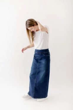 The Main Street Exchange Exclusive Designs 'Sara' Classic Long Denim Skirt Dark Wash