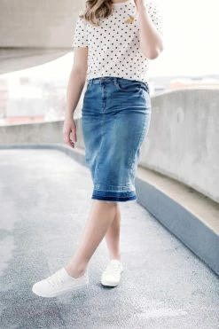 The Main Street Exchange 'Esme' Medium Wash Denim Skirt 12 The Main Street Exchange 'Esme' Medium Wash Denim Skirt