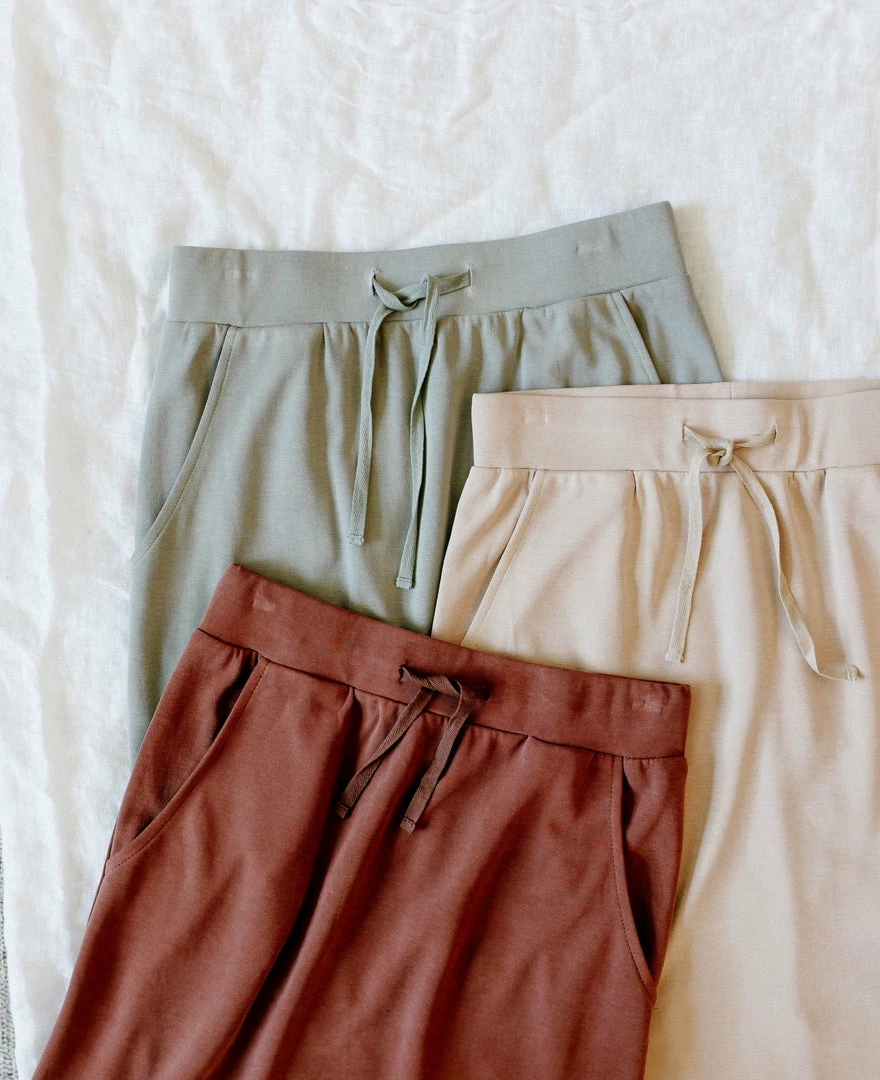 The Main Street Exchange 'Lauren' Everyday Knit Skirt Exclusive Designs 14 The Main Street Exchange 'Lauren' Everyday Knit Skirt Exclusive Designs