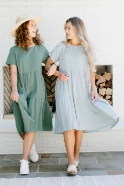 Tea N Rose 'Saylor' Flare Tiered Midi Dress