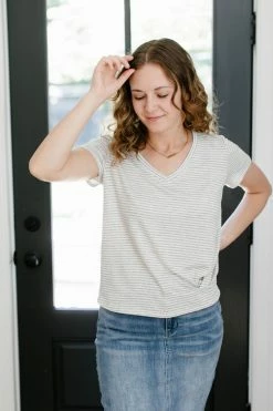 Gilli Summer Collection 'Jackie' Twist Front V-Neck Top In Heather Grey Stripe