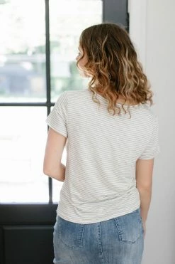 Gilli Summer Collection 'Jackie' Twist Front V-Neck Top In Heather Grey Stripe