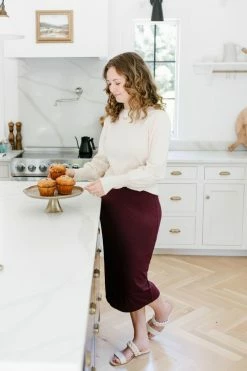 The Main Street Exchange 'Sasha' Knit Midi Skirt Lancaster Collection