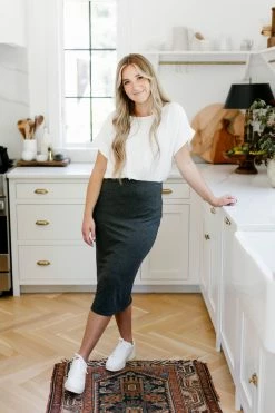 The Main Street Exchange 'Sasha' Knit Midi Skirt Lancaster Collection