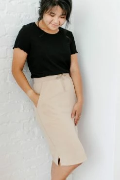 Tea N Rose 'Sol' Round Neck Textured Top Summer Collection