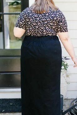 The Main Street Exchange 'Avonlea' Button Down Maxi Skirt In Black