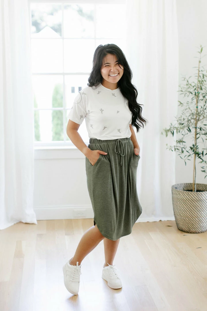 Chris & Carol 'Juno' Ribbed Knit Skirt In Olive 3 Chris & Carol 'Juno' Ribbed Knit Skirt In Olive