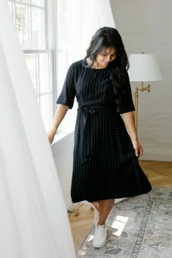 Tea N Rose 'Halle' Pin Stripe Dress In Black