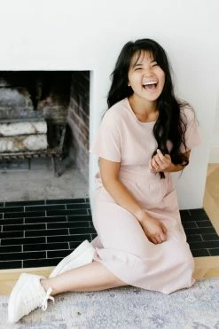 Tea N Rose Summer Collection 'Larkin' Textured Midi Dress In Blush