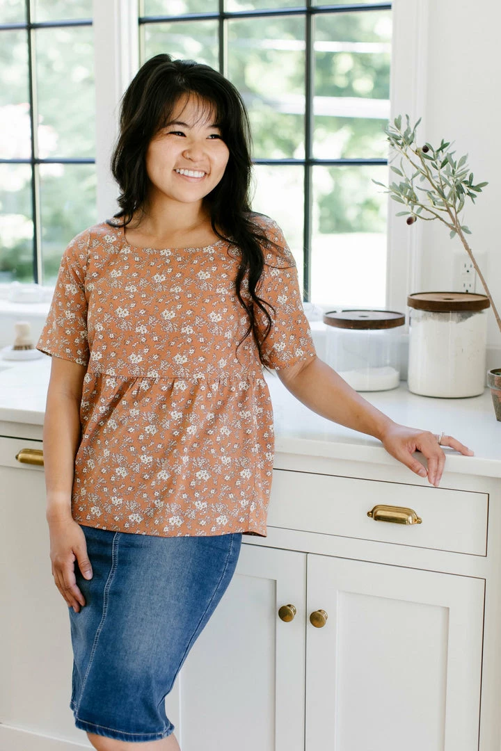 Polagram Summer Collection 'Sedona' Floral Peplum Top In Rust 3 Polagram Summer Collection 'Sedona' Floral Peplum Top In Rust