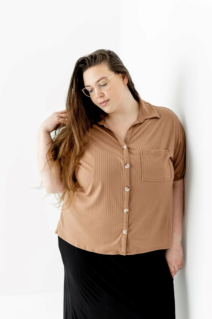 Gilli Extended 'Devon' Ribbed Button Down Top In Mocha FINAL SALE Tops/Cardigans 1 Gilli Extended 'Devon' Ribbed Button Down Top In Mocha FINAL SALE Tops/Cardigans