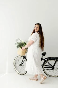 Polagram PLUS 'Katrina' Seersucker Dress In Ivory 10 Polagram PLUS 'Katrina' Seersucker Dress In Ivory