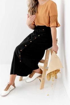 The Main Street Exchange 'Avonlea' Button Down Maxi Skirt In Black