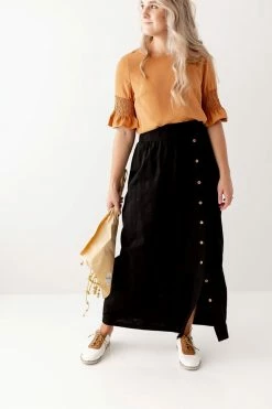 The Main Street Exchange 'Avonlea' Button Down Maxi Skirt In Black