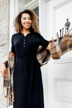 The Main Street Exchange 'Kate' Knit Maxi Dress Lancaster Collection