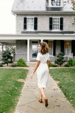 The Main Street Exchange Lancaster Collection 'Elise' Linen Dress In Ivory