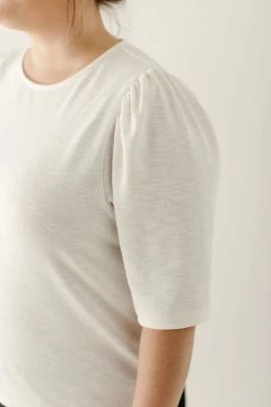 Polagram PLUS 'Beckett' Basic Puff Sleeve Tee