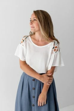Hayden Los Angeles Summer Collection 'Barbara' Embroidered Flutter Sleeve Top In White