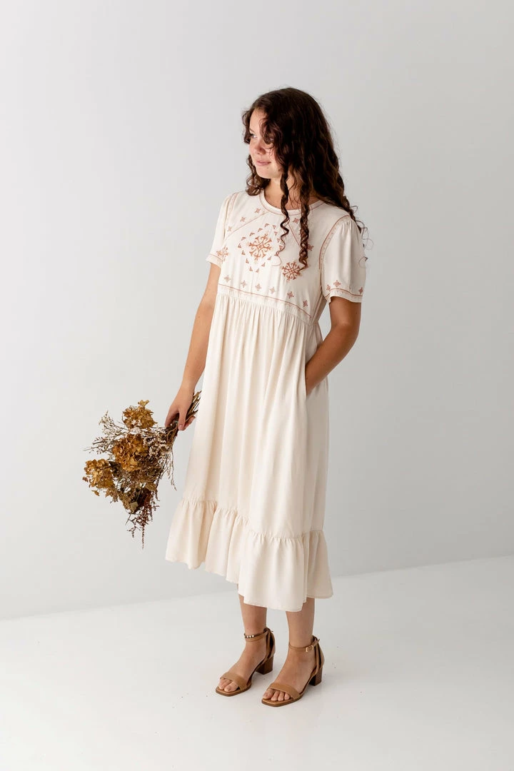 Tea N Rose 'Fiona' Embroidered Midi Dress In Cream 3 Tea N Rose 'Fiona' Embroidered Midi Dress In Cream