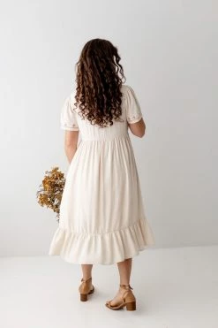 Tea N Rose 'Fiona' Embroidered Midi Dress In Cream 11 Tea N Rose 'Fiona' Embroidered Midi Dress In Cream