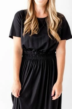 Tres Bien Summer Collection 'Lexi' Smocked Waist Dress In Black