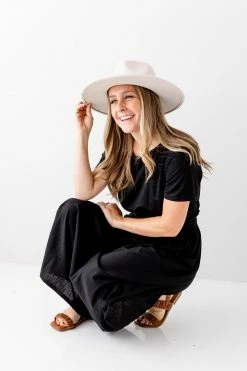 Tres Bien Summer Collection 'Lexi' Smocked Waist Dress In Black