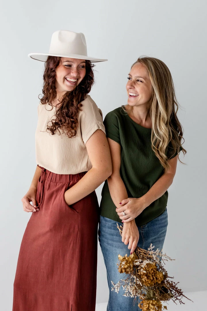 Gilli 'Evonne' Cuffed Sleeve Top 2 Gilli 'Evonne' Cuffed Sleeve Top