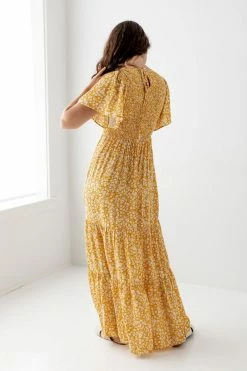 In Loom Summer Collection 'Everlee' Smocked Bodice Floral Maxi Dress