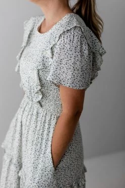 Tea N Rose 'Safiya' Ruffled Floral Midi Dress In Sage