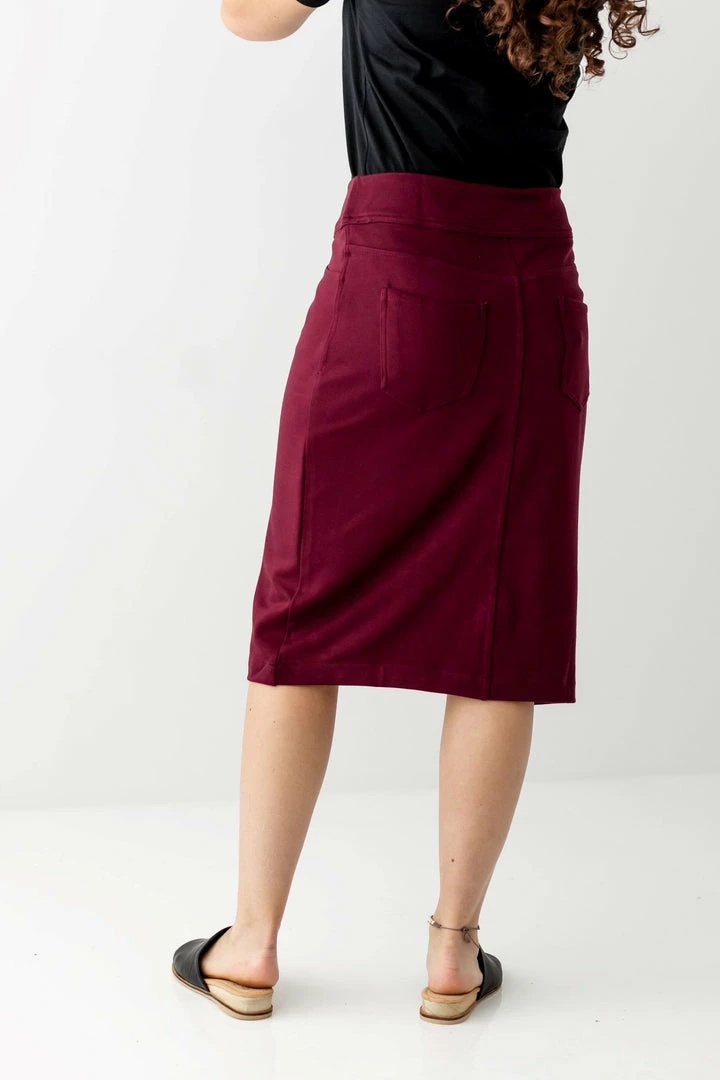 The Main Street Exchange 'Sara' Knit Denim Skirt In Burgundy 6 The Main Street Exchange 'Sara' Knit Denim Skirt In Burgundy