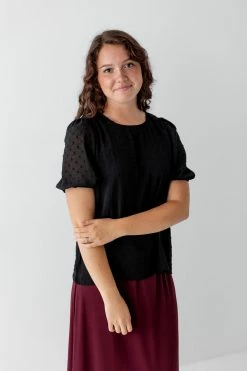 Gilli Summer Collection 'Estee' Puff Sleeve Swiss Dot Top In Black