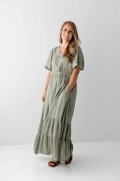 Tea N Rose Summer Collection 'Annabel' Embroidery Detail Maxi Dress In Light Olive