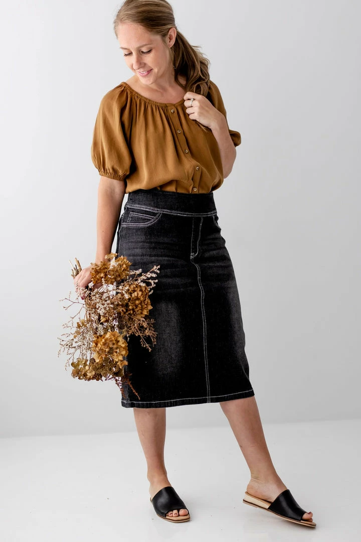 The Main Street Exchange Exclusive Designs 'Sara' Classic Knee Length Denim Skirt In Vintage Black 2 The Main Street Exchange Exclusive Designs 'Sara' Classic Knee Length Denim Skirt In Vintage Black