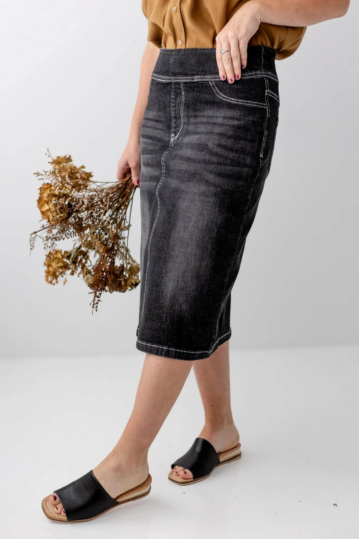 The Main Street Exchange Exclusive Designs 'Sara' Classic Knee Length Denim Skirt In Vintage Black 1 The Main Street Exchange Exclusive Designs 'Sara' Classic Knee Length Denim Skirt In Vintage Black