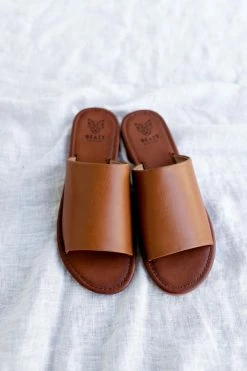 Thistle & Clover Shoes 'Barcelona' Wide Band Sandals