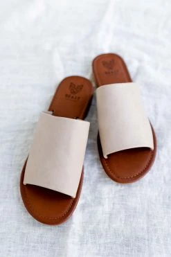 Thistle & Clover Shoes 'Barcelona' Wide Band Sandals