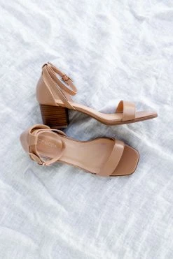 Grace Your Style 'Zelda' Ankle Strap Block Heel Sandals In Fawn Shoes