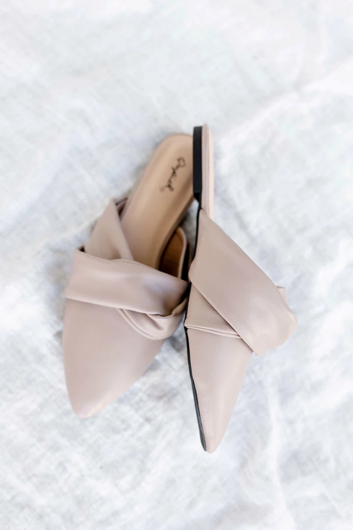 Thistle & Clover Shoes 'Sinclair' Knotted Mules In Birch 3 Thistle & Clover Shoes 'Sinclair' Knotted Mules In Birch