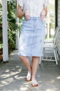 The Main Street Exchange 'Sierra' Distressed Denim Skirt In Light Wash