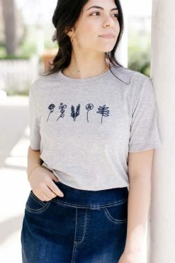 Tea N Rose 'Sari' Botanical Embroidered Tee Summer Collection
