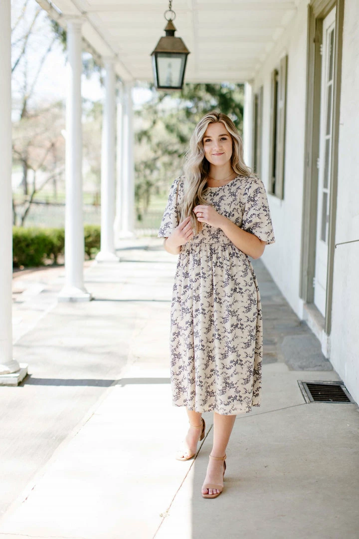 The Main Street Exchange 'Windsor' Smocked Bodice Floral Dress In Parchment Exclusive Designs 3 The Main Street Exchange 'Windsor' Smocked Bodice Floral Dress In Parchment Exclusive Designs