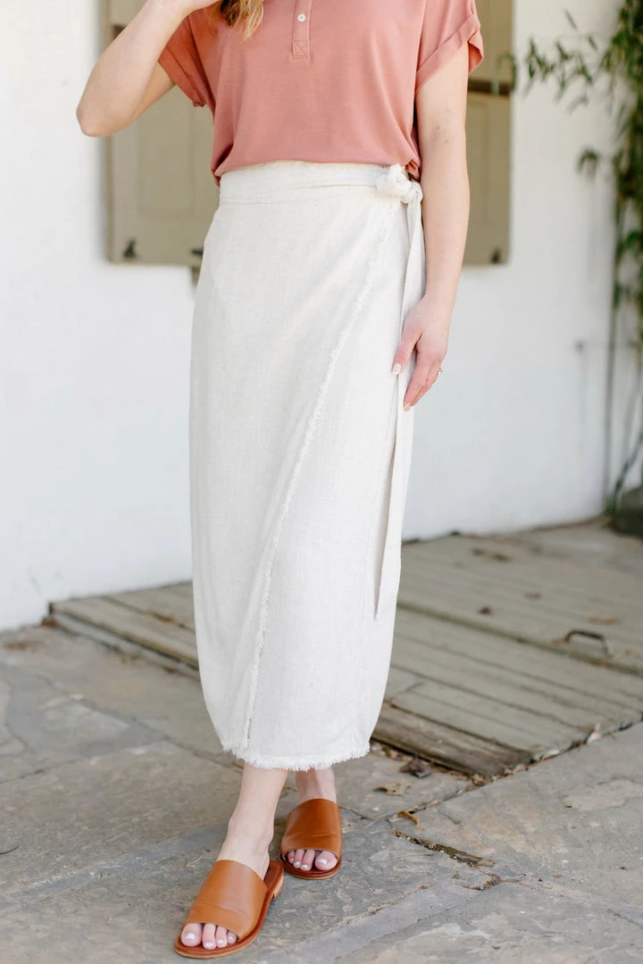 Hem & Thread 'Cleo' Frayed Edge Woven Wrap Skirt In Natural 3 Hem & Thread 'Cleo' Frayed Edge Woven Wrap Skirt In Natural
